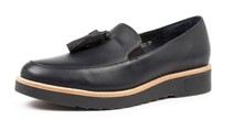 Black shoes